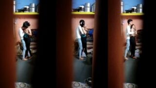 Istri Genit Ketemu Tetangga Diam-diam Dalam Video Mesum India