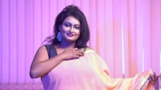 Video Bugil Sucharita Fashion: Telanjang Menggoda Dengan Saree
