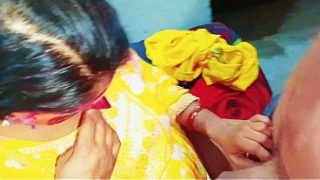 Bokep India: Bhabhi Mesum Mengerang Dalam Bahasa Hindi, Dientot Posisi Spoon