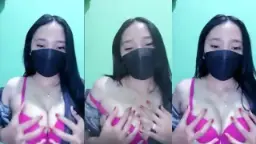Zahra Remas Payudara Ungu Mahasiswi Seksi