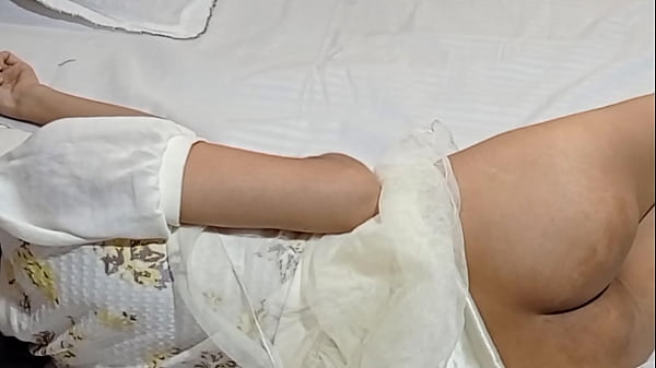 Kakak Tiri India Dan Adek Imut Main Peran, Ngentot Ganas Dengan Suara Hindi Menggairahkan