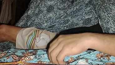 Malam Ini, Step Mom-ku Kasih Kenikmatan Gila, Aku Masukin Dua Jari Ke Memeknya Sampe Cairan Muncrat Deras.