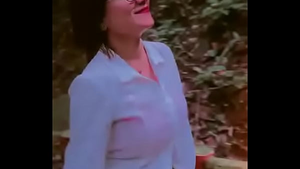 Desi Cewek Babita, Siap Digoyang Di Ranjang Panas.