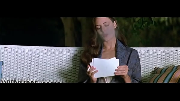 Patricia Healy Terbakar Di China Moon 1994