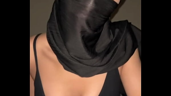 Best Arab, Muslim, Hijabo Boobs Bikin Ngaceng, Montok Banget Pengen Dijilat!