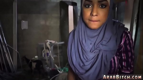 Cewek Arab Abg Sama Muslimah Montok Di Titik Jatuh Pantat, 23 Km Dari Luar Kota