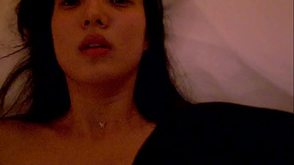 Cewek Tionghoa Cantik Menelan Cairan Pria