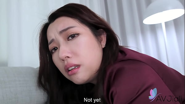 Cici, Istri Orang, Montok Dan Seksi, Mainin Kontol Keras Sampai Muncrat.