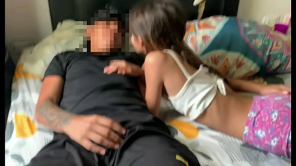 Hermanastra Menggoda Dan Akhirnya Ngesex Dengan Saudara Tirinya Saat Orang Tua Mereka Pergi Dari Rumah – Cerita Lengkap …