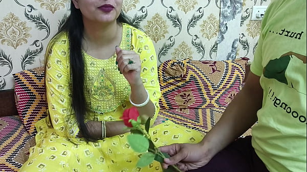 Valentine Spesial Ala India, Si Stepbrother Ngajak Saara Step Sis-nya, Tapi Dalem Hatinya Udah Nyusun Rencana Nakal Yang Gak Bisa Diomongin Langsung.