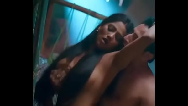 Cewek Desi India Lagi Manjain Pacarnya Dengan Gaya Hot