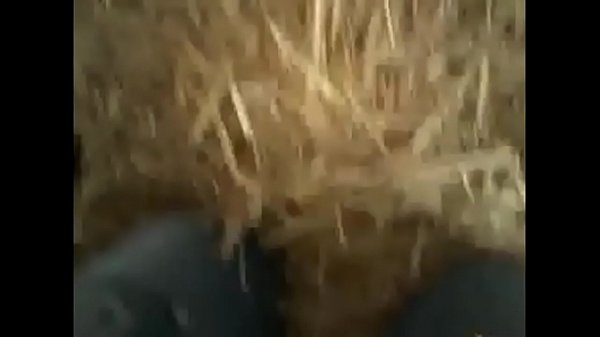 Sandra Zemanova Pamer Tubuh Seksi Pakai Baju Arab Yang Bikin Liar.