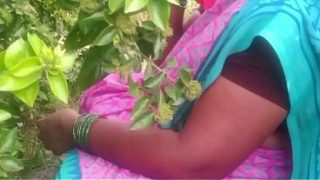 Bhabhi India Di Desa, Ngentot Di Alam Bebas, Basah Kuyup Kena Hawa Panas.