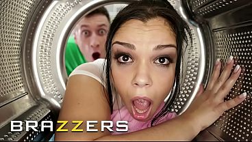 Tontotan Nih! Para Cewek Macet Parah, Akhirnya Ngewe Keras Bareng Bintang-bintang Besar Brazzers!