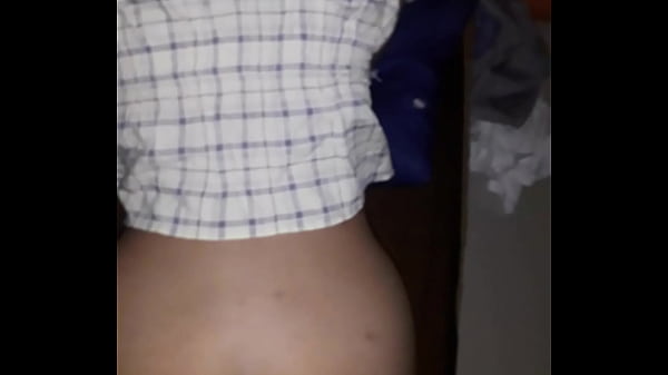 Bokep Indo: Pas Suami Keluar, Dia Chat Iseng, Langsung Main Ke Rumah Binor Biar Bisa Ngentot Puas.