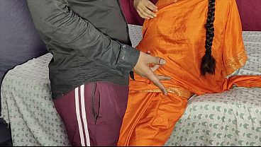 Dever Ne Desi Bhabhi Ki Pyasi Chut Ko Chodkar Uski Pyaas Bujhai