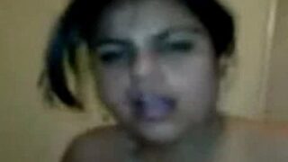 Cewek Montok Ngewe Pacarnya Sampe Meraung Di Video Mesum
