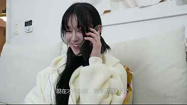 Korea – Cewek Sendirian Di Rumah Yang Jebak Tukang Servis Di Antara Pahanya.