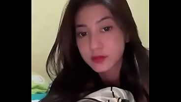 Cewek Indonesia Live Ig, Goyang-goyang Bikin Makin Tegang, Mata Ngeliatin Terus, Bibir Ngigit-ngigit, Nikmatin Tiap Detiknya.