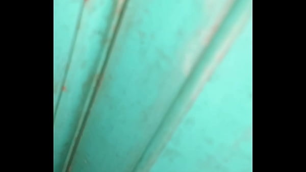 Ngintip Istri Tetangga Kost Yang Pura-pura Lupa Kunci Pintu Pas Suami Kerja, Ujungnya Malah Diajak Ngewe.