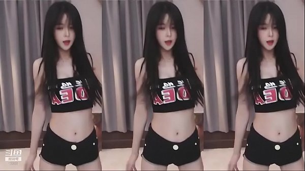 Cô Gái Trung Quốc Thân Hình Nuột Nà Nhảy Múa Khoe đường Cong Chết Người