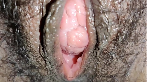 Desi Bhabhi Ki Chut Garm Aur Juicy Hai, Chodne Ka Maza Aayega