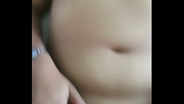 Selingkuh Sambil Ngewe Istri Tetangga, Nikmatin Bikin Basah Ranjang.