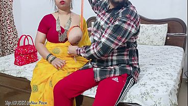 Penjahit Ngeseks Hot Wanita India Di Tokonya. Video Audio Hindi