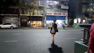 Ditengah Pandemi Dan Gegeran Rock And Roll, Saat Karantina Penuh, Nyokap Temenku Pergi Ke Supermarket Dan Dapat Dua Tipe Siapa Aja Yang Mau Digilir