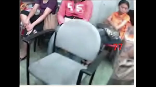 Nonton Cewek Indonesia Bugil Di Webcam, Crot Puas!