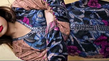 Paki Desi Cewek Dipanggil Ke Rumah, Langsung Digenjot Sambil Dirty Talk Hot Pake Suara Hindi.