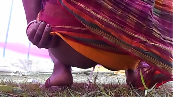 Desi Bulu Lebat Memek Ngocok Air Seni