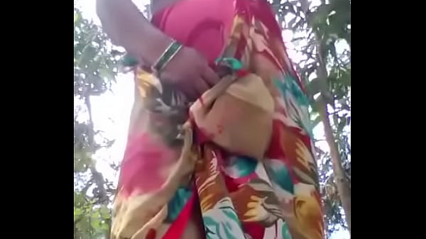 Desi Roshni Bhabhi Pamerin Body Hotnya Yang Bikin Ngiler