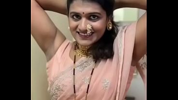 Cewek India Seksi Pamer Ketiak Basah Bikin Ngiler