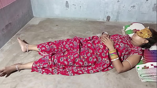 Adik Kecil Tidur Nyenyak, Kontol Masuk Dalam Mimpi