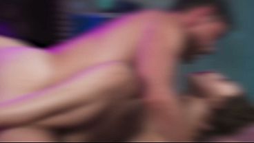 Video Panas! Cewek Rusia Seksi Pakai Fishnet Nikmati Kontol Besar Di Semua Posisi Erotis