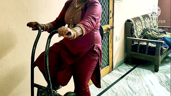 Bhabhi India Ngacengin Bokep Di Gym Sama Cowok Muda