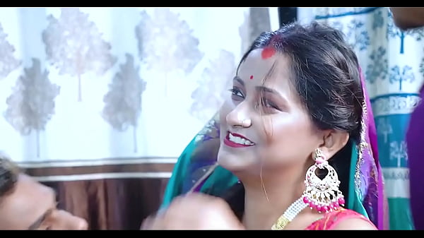 Real Sex – Bhabhi India Bergoyang Lembut Bareng Suami Pakai Sari, Suara Hot Hindi