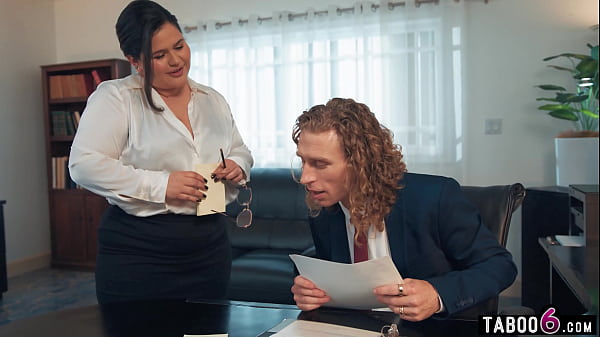 Sarah Arab Sama Karla Lane, Dua Cewek Bbw Tebal Di Kantor, Giliran Ngejilat Kontol Bos.