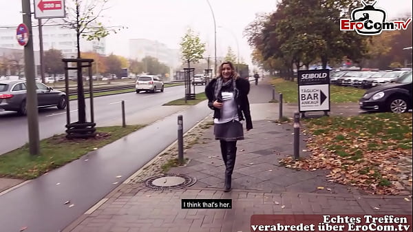 Cewek Turki Jerman Dijemput Paksa Buat Ml Di Pinggir Jalan Umum.