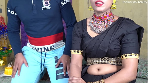 Xxx Ibu Tiri India, Ngentot Ultah, Cerita Panas Desi Versi Hindi Xxx